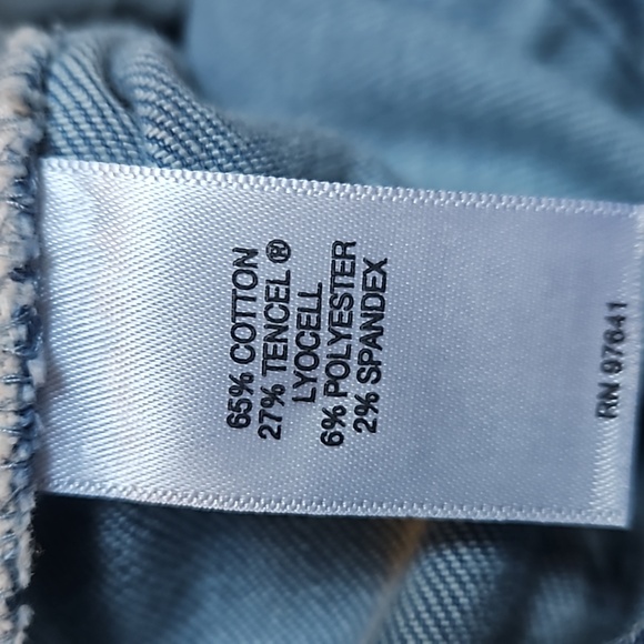 J.Jill Authentic Fit Slim Ankle Jeans - Picture 4 of 4